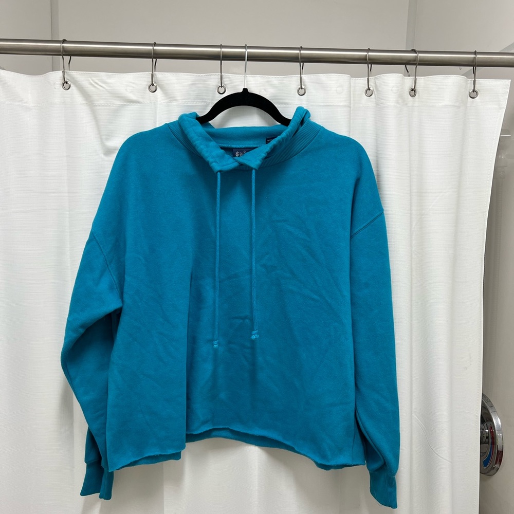 Vintage blue collared sweater
